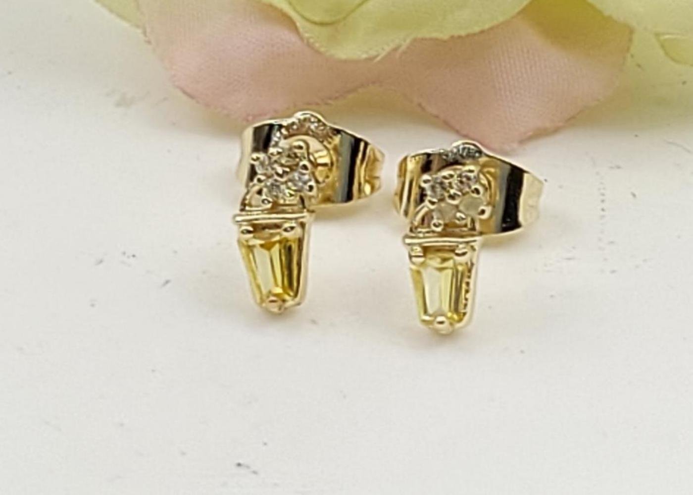 Arete Latón Oro 18K HBQE03005914
