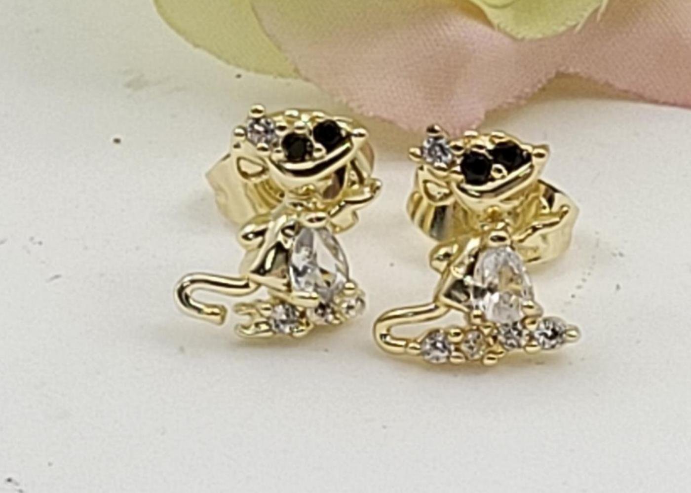 Arete Latón Oro 18K HBQE03005937