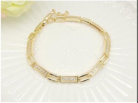 Pulsera Baño de Oro 18K HMB1400793