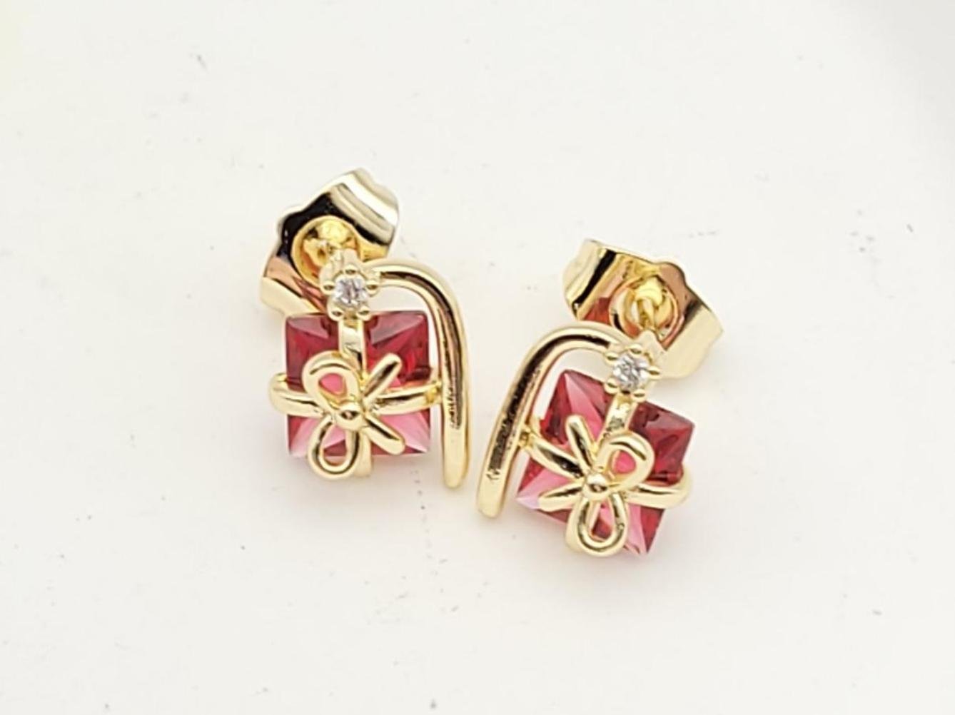 Arete Latón Oro 18K HME05006691