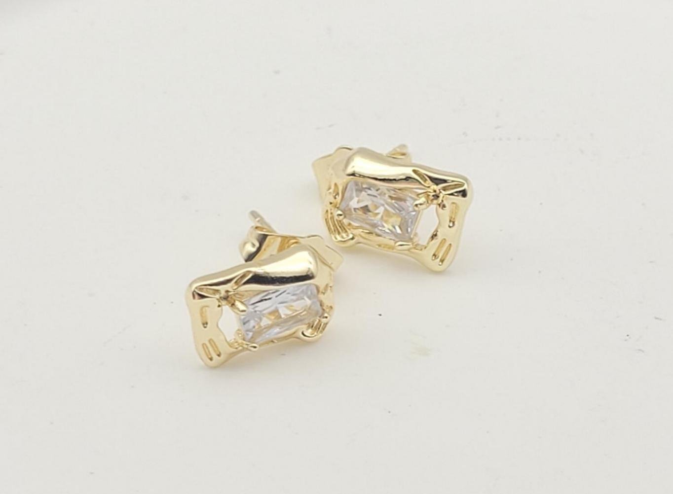 Arete Latón Oro 18K HME05504781