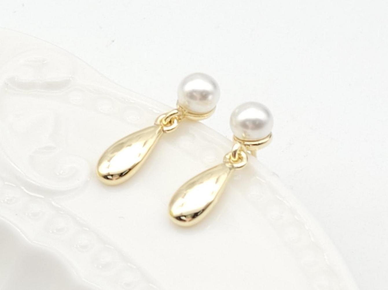 Arete Latón Oro 18K HME06504427