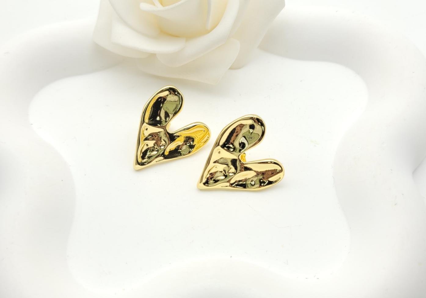 Arete Latón Oro 18K HQHE08003400