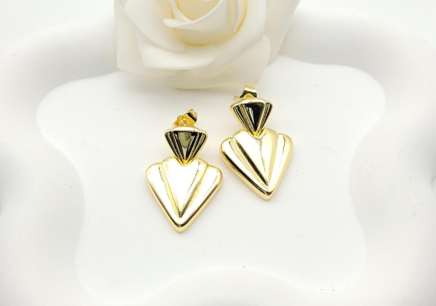 Arete Latón Oro 18K HQHE10003392