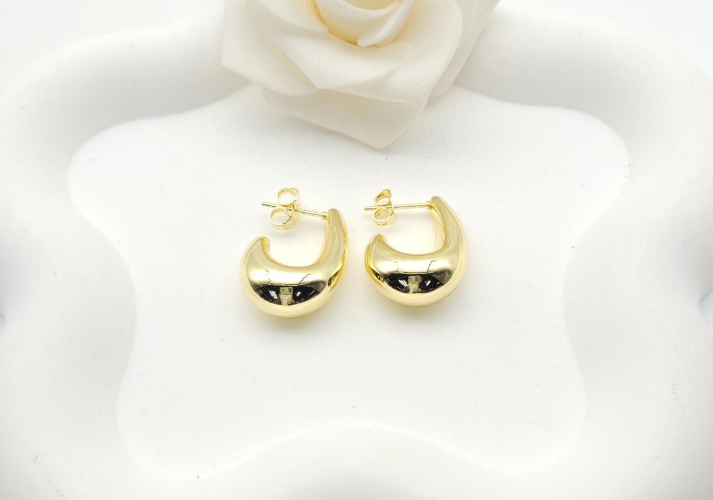 Arete Latón Oro 18K HQHE10003444