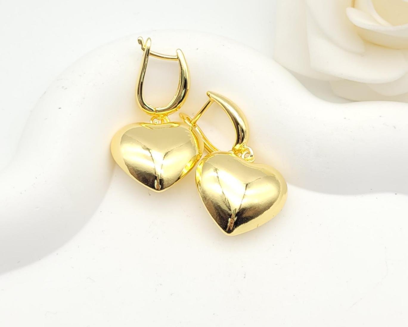 Arete Latón Oro 18K HQHE11003325