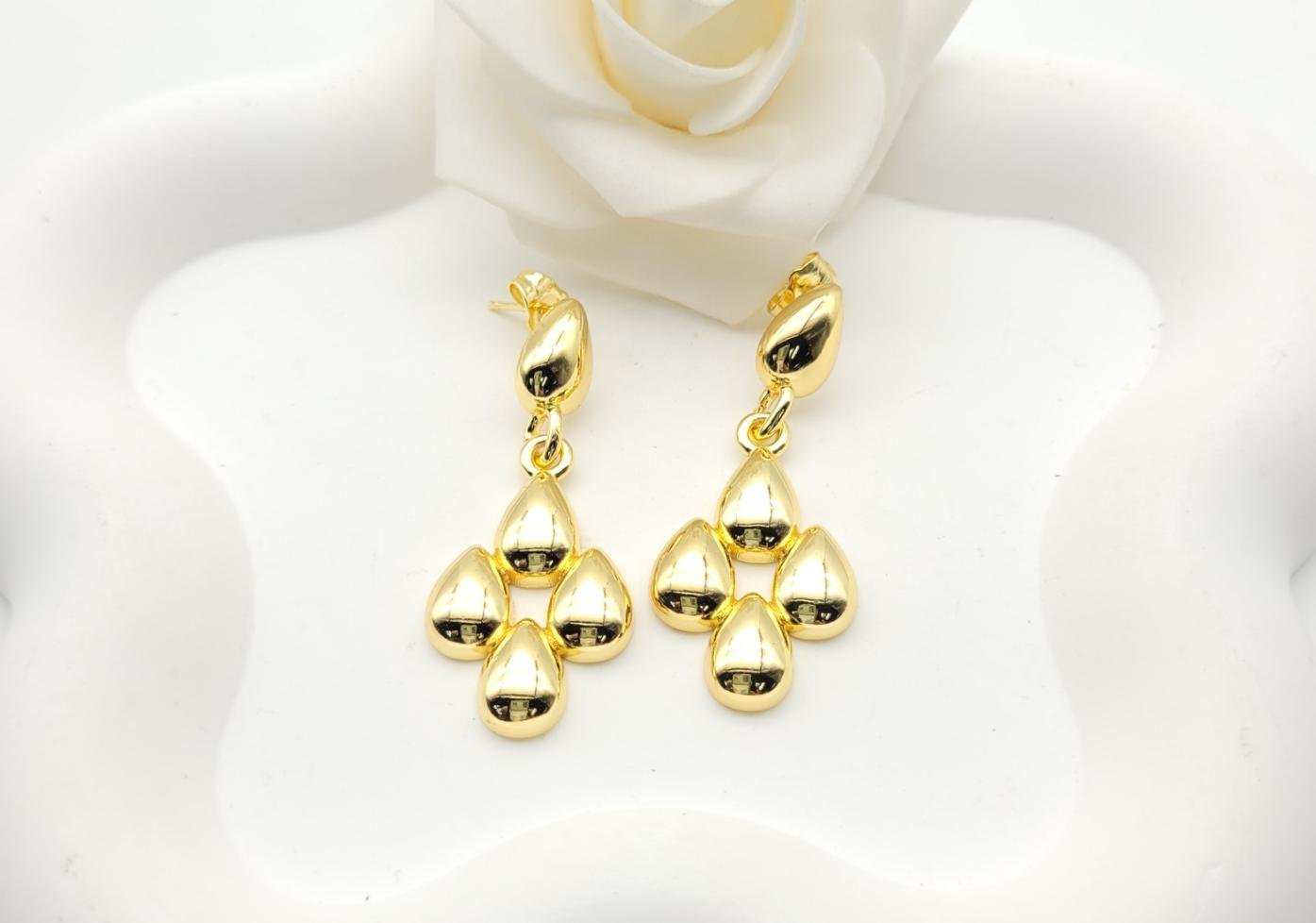 Arete Latón Oro 18K HQHE11003446