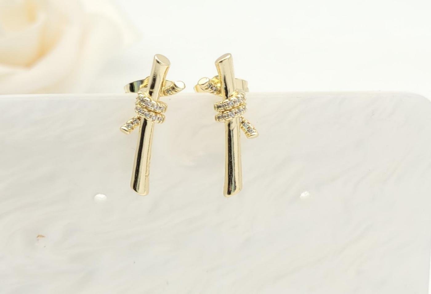 Arete Latón Oro 18K HRE06006314