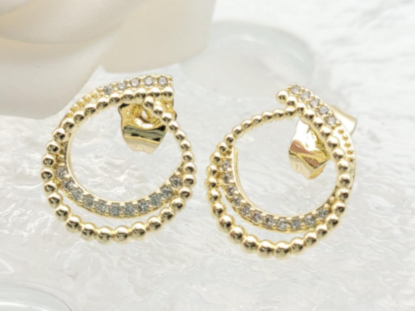 Arete Latón Oro 18K HRE06504739