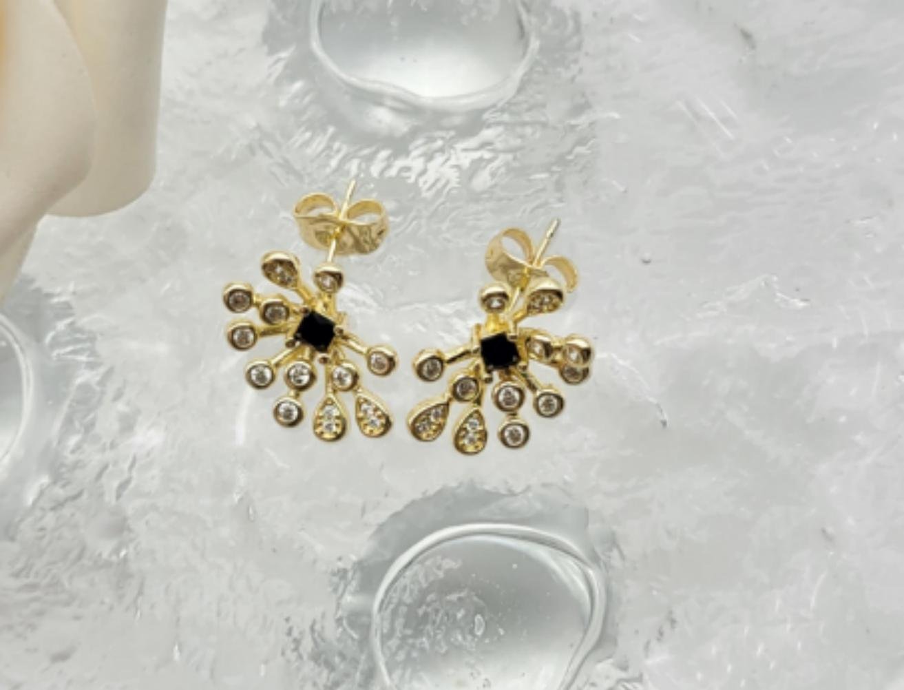 Arete Latón Oro 18K HRE07504612