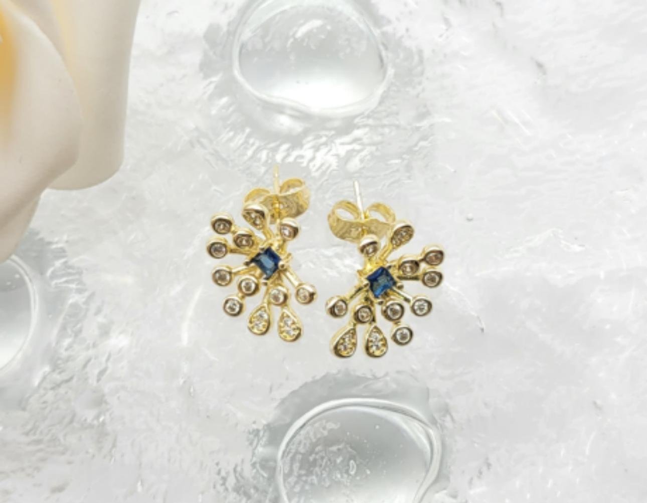 Arete Latón Oro 18K HRE07504614