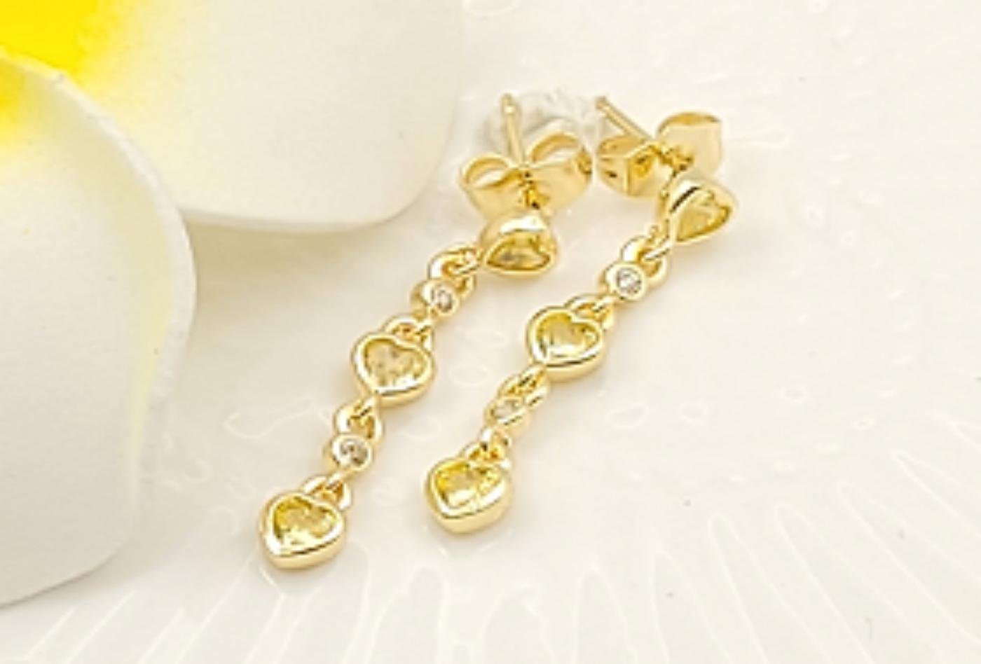 Arete Latón Oro 18K HZE09005644