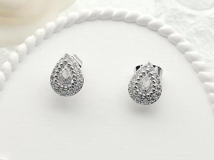 Arete Huggie Baño de Oro 18K