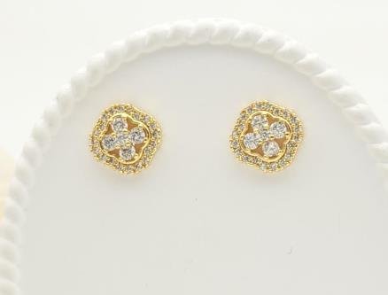Arete Huggie Baño de Oro 18K
