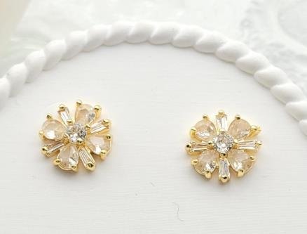 Arete Huggie Baño de Oro 18K