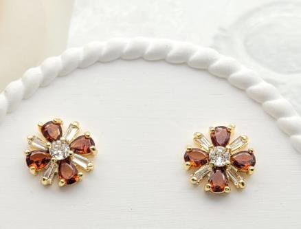 Arete Huggie Baño de Oro 18K