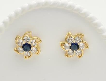Arete Huggie Baño de Oro 18K