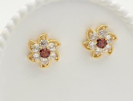 Arete Huggie Baño de Oro 18K