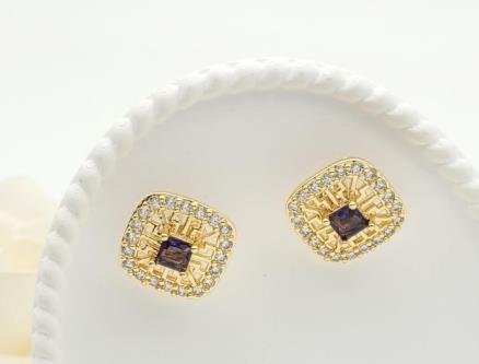 Arete Huggie Baño de Oro 18K