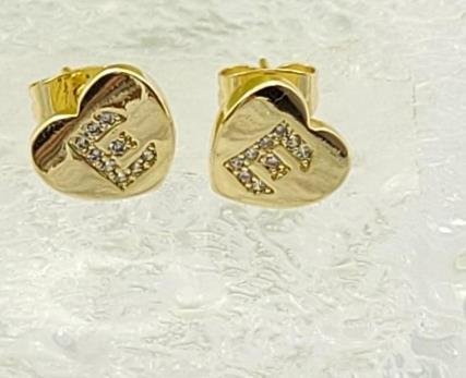 Arete Huggie Baño de Oro 18K