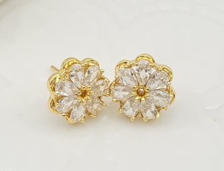 Arete Huggie Baño de Oro 18K