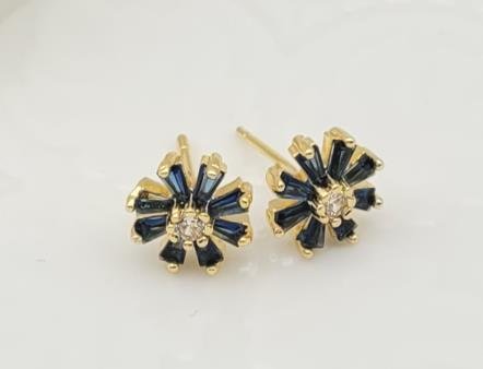 Arete Huggie Baño de Oro 18K