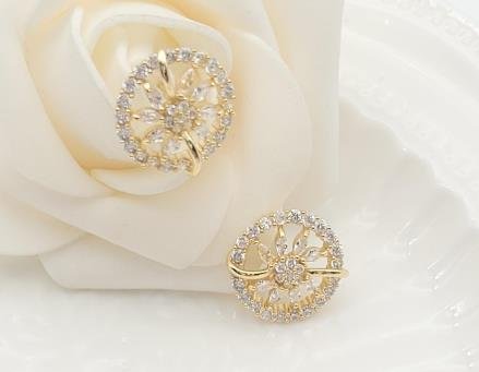 Arete Huggie Baño de Oro 18K