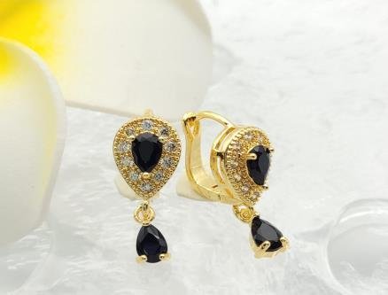 Arete Huggie Baño de Oro 18K