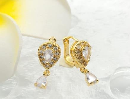 Arete Huggie Baño de Oro 18K