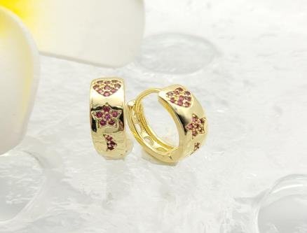 Arete Huggie Baño de Oro 18K