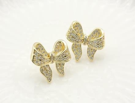 Arete Huggie Baño de Oro 18K