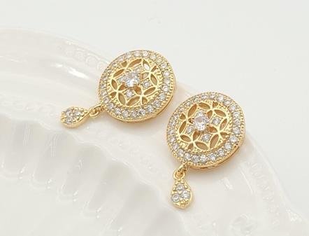Arete Huggie Baño de Oro 18K