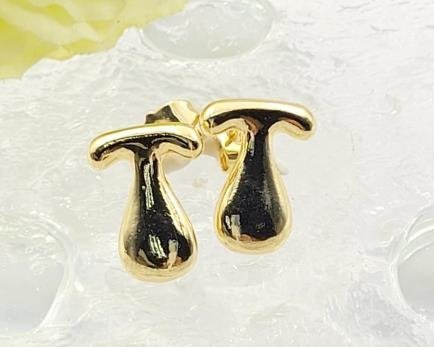 Arete Huggie Baño de Oro 18K