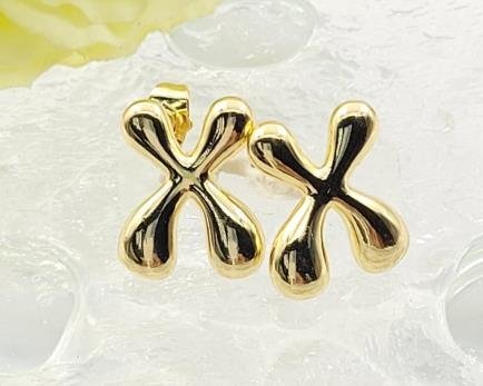 Arete Huggie Baño de Oro 18K
