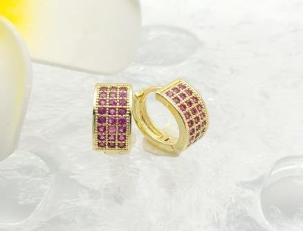Arete Huggie Baño de Oro 18K
