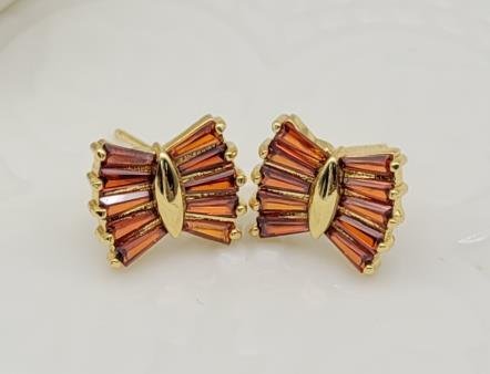 Arete Huggie Baño de Oro 18K