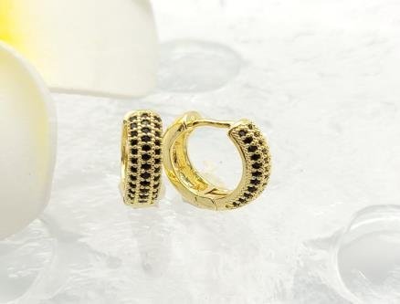 Arete Huggie Baño de Oro 18K