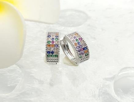 Arete Huggie Baño de Oro 18K