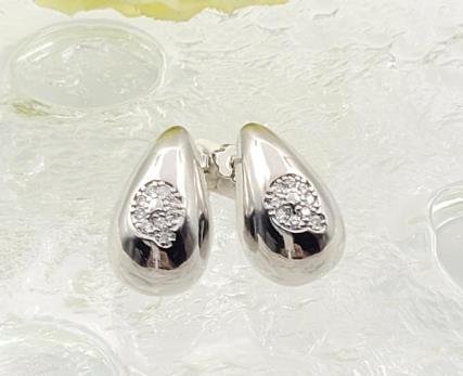 Arete Huggie Baño de Rodio