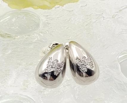 Arete Huggie Baño de Rodio