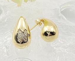 Arete Huggie Baño de Oro 18K