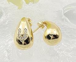 Arete Huggie Baño de Oro 18K