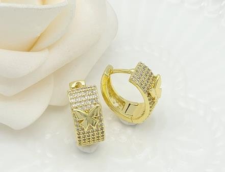 Arete Huggie Baño de Oro 18K