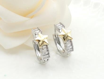 Arete Huggie Bicolor Oro y Rodio