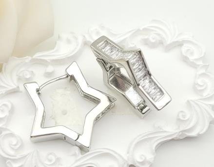 Arete Huggie Baño de Rodio