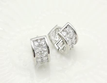 Arete Huggie Baño de Rodio