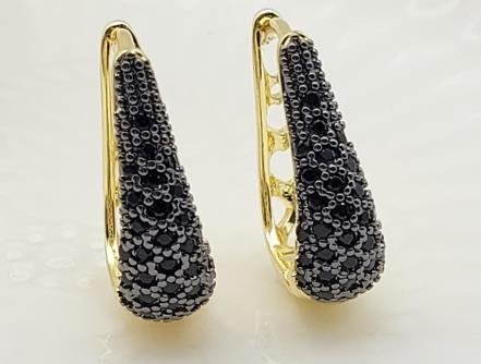 Arete Huggie Baño de Oro 18K