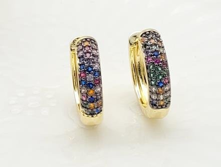 Arete Huggie Baño de Oro 18K