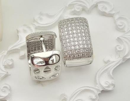 Arete Huggie Baño de Rodio