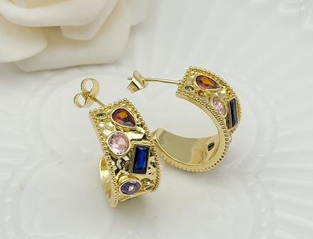 Arete Huggie Baño de Oro 18K